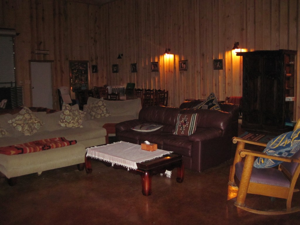 bunkhouse-multipurpose-room